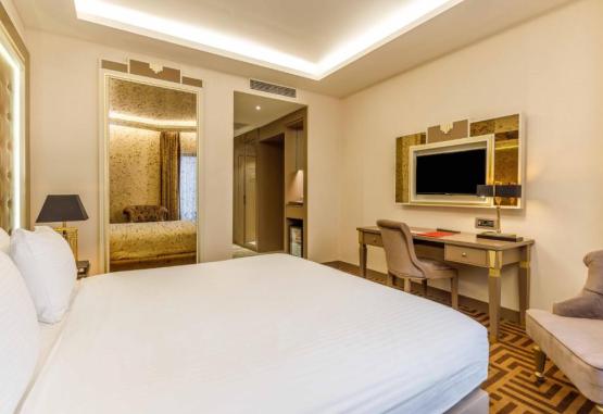 Ramada by Wyndham Istanbul Golden Horn  Istanbul Turcia