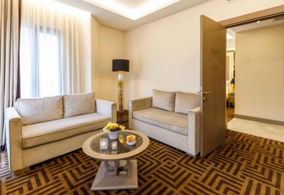 Ramada by Wyndham Istanbul Golden Horn  Istanbul Turcia