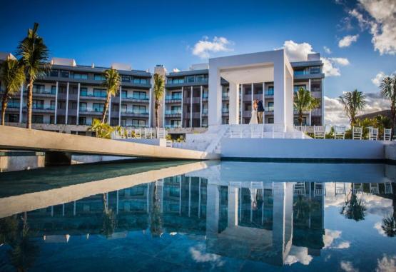 Majestic Elegance Costa Mujeres  Cancun si Riviera Maya Mexic