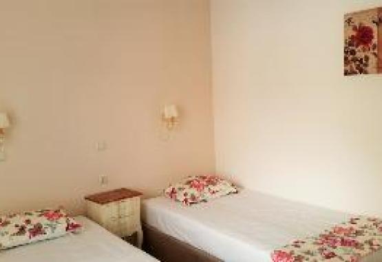 Emerald Studios & Hotel Heraklion Grecia