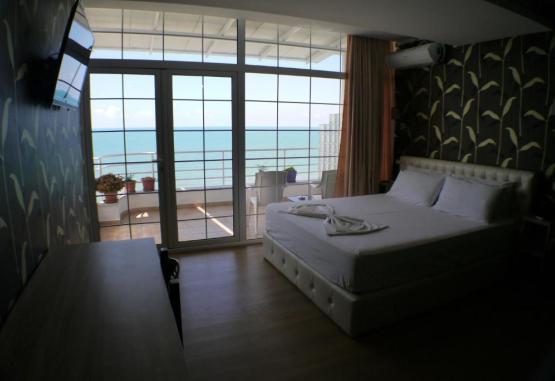 Espana aparthotel  Durres Regiunea Albania