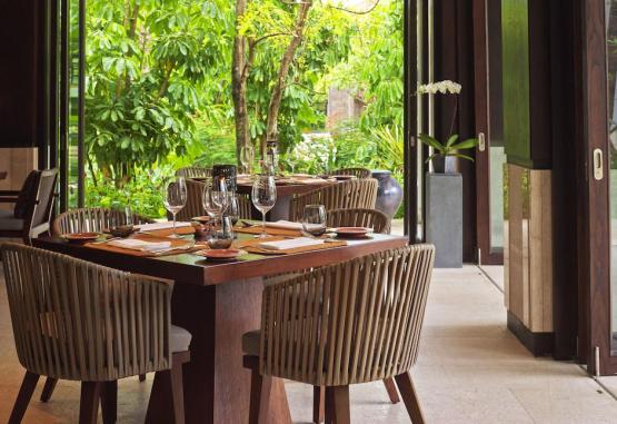 Fairmont Sanur Beach Bali Suites & Villa  Bali Indonezia