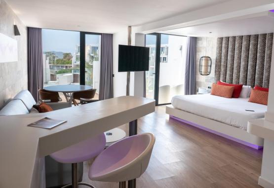 Hard Rock Hotel Ibiza Playa de en Bossa Spania