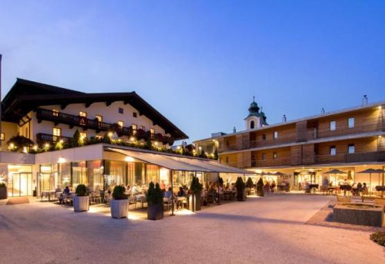 Hotel & Wirtshaus Post  St. Johann in Tirol Austria