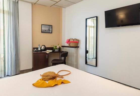 Hotel Locarno Nizza Franta