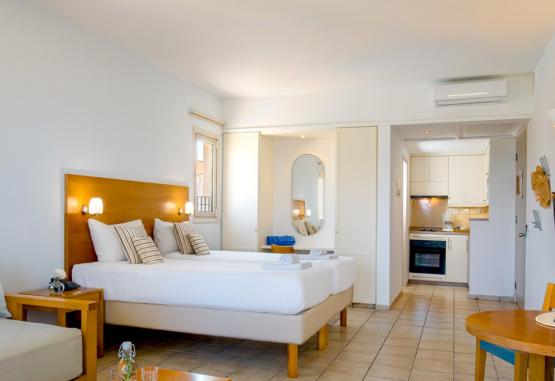 Hotel Louis Althea Beach 4* Protaras Cipru