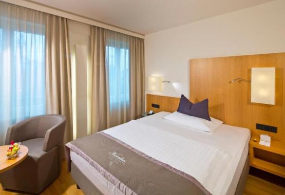 Hotel Maximilian  Innsbruck Austria