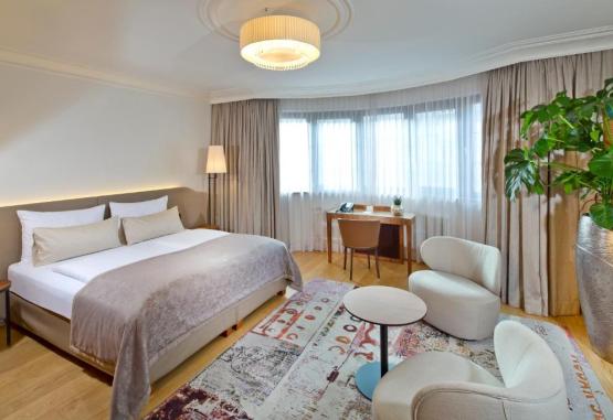 Hotel Maximilian  Innsbruck Austria