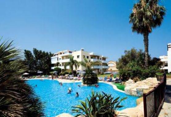 Hotel Mayfair Gardens  Paphos Cipru