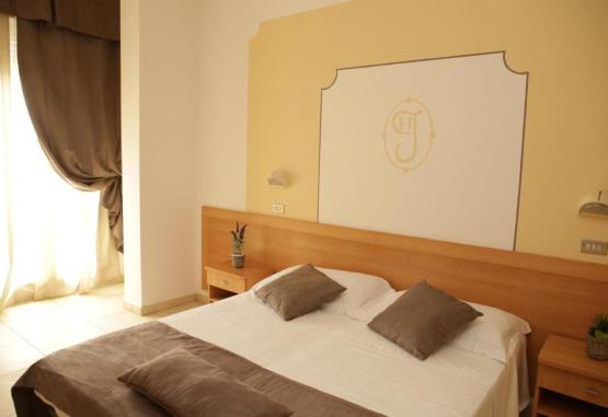 Hotel New Jolie  Rimini Italia