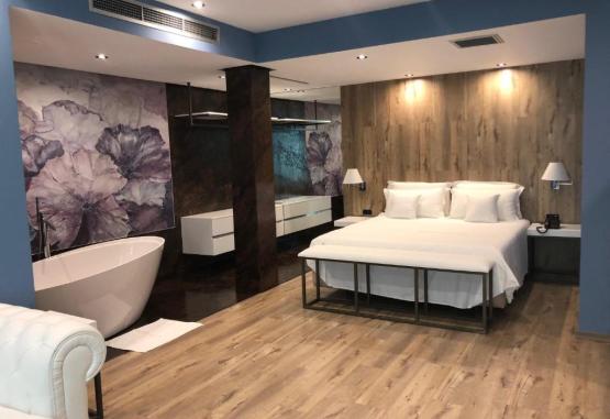 Hotel Palace  Vlore Regiunea Albania