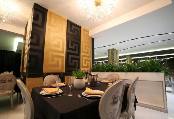 Hotel Palace  Vlore Regiunea Albania