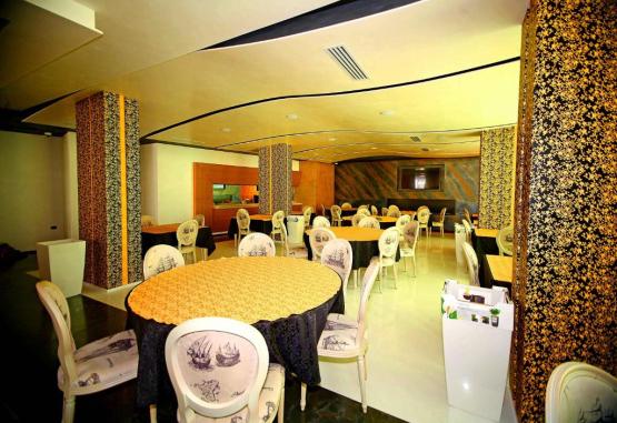 Hotel Palace  Vlore Regiunea Albania