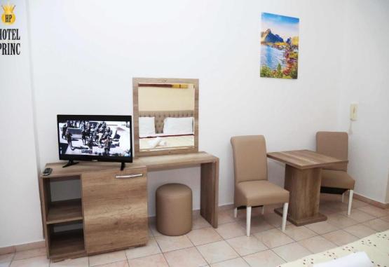 Hotel Princ Golem Regiunea Albania