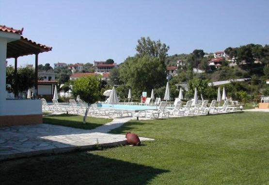 GREEN MEADOW  Skiathos Grecia