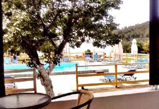 GREEN MEADOW  Skiathos Grecia
