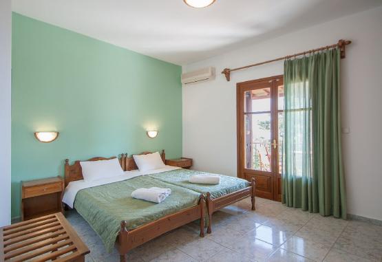 Olga Studios and Apartments - Megali Ammos  Skiathos Grecia