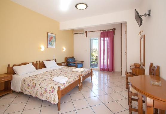 Olga Studios and Apartments - Megali Ammos  Skiathos Grecia