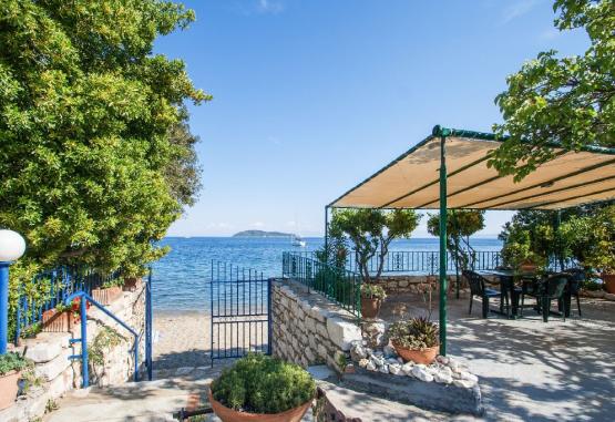 Roula Beach Villa - Megali Ammos  Skiathos Grecia