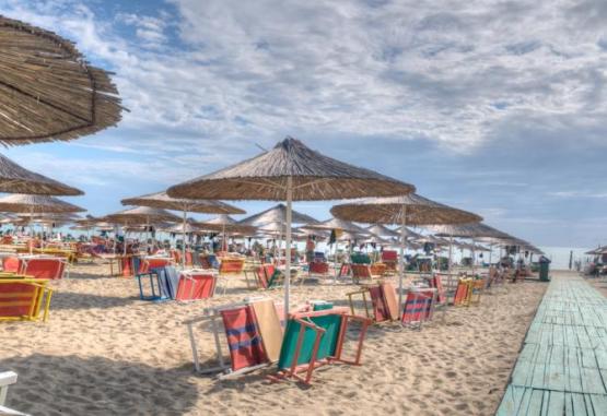 Hotel Tropikal Resort Durres Regiunea Albania