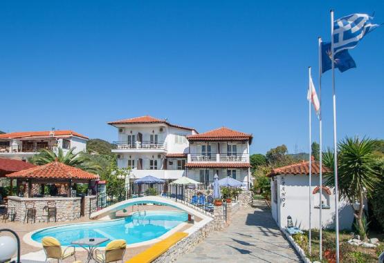 Panos - Agia Paraskevi  Skiathos Grecia