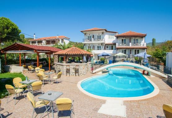 Panos - Agia Paraskevi  Skiathos Grecia