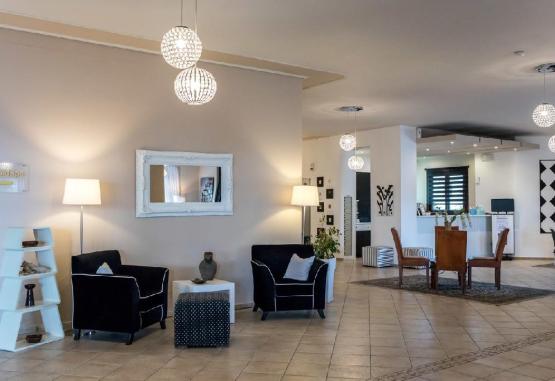 Skopelos Holidays Hotel and Spa  Insula Skopelos Grecia