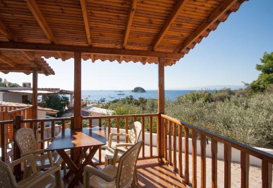Zaharo - Troulos  Skiathos Grecia