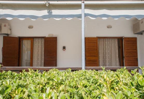 Zaharo - Troulos  Skiathos Grecia