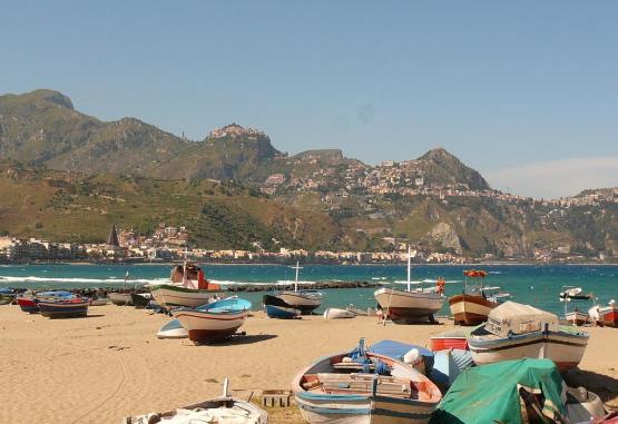 Hotel Villa Nefele  Giardini Naxos Italia