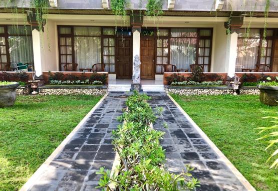 Inna Sindhu Beach Hotel & Resort  Bali Indonezia