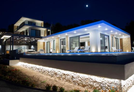 Ionian Gems Villas  Insula Lefkada Grecia