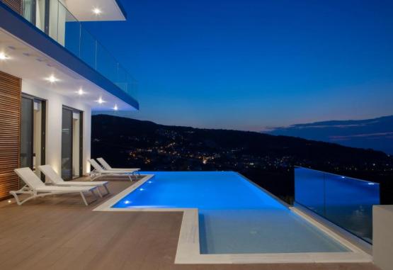 Ionian Gems Villas  Insula Lefkada Grecia