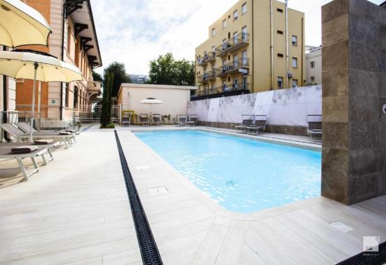 Hotel Regina Elena 57  Rimini Italia