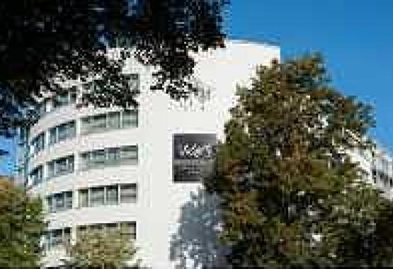 Hotel Victor's Residenz Hotel Berlin Tegel  Berlin Germania