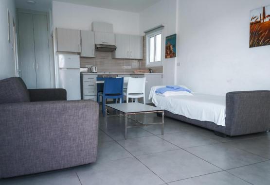 Kaos Hotel Apartments  Ayia Napa Cipru