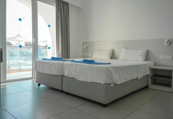 Kaos Hotel Apartments  Ayia Napa Cipru