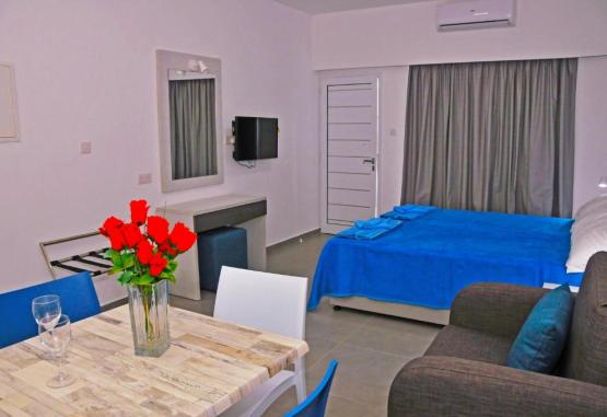 Kaos Hotel Apartments  Ayia Napa Cipru