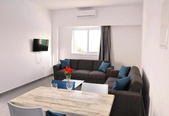 Kaos Hotel Apartments  Ayia Napa Cipru