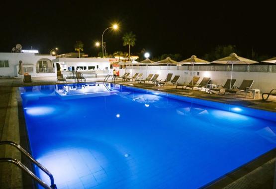 Kaos Hotel Apartments  Ayia Napa Cipru