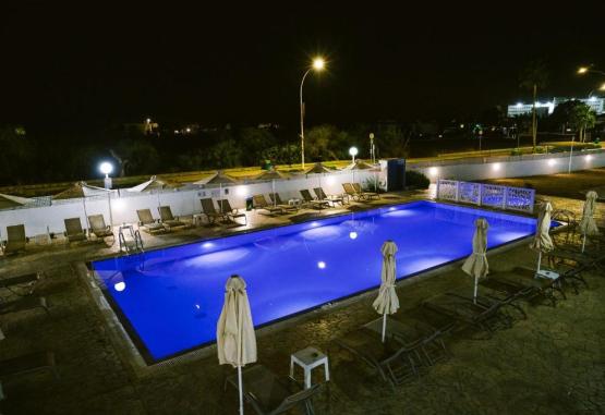 Kaos Hotel Apartments  Ayia Napa Cipru