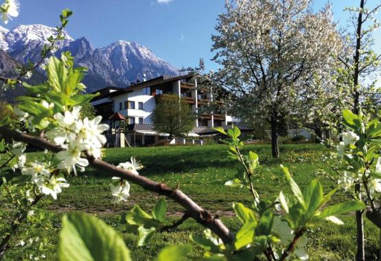 Landgasthof Bogner  Innsbruck Austria