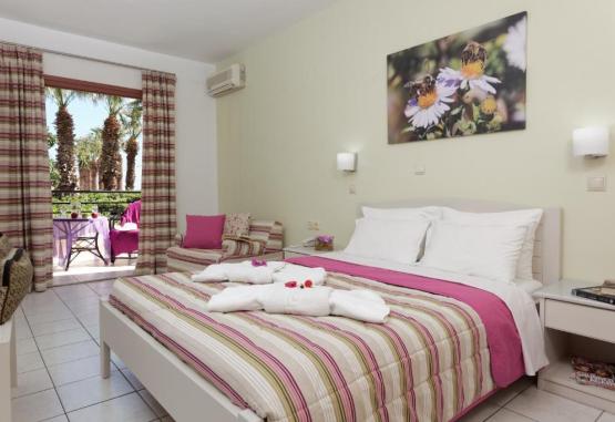 Latania Apartments  Heraklion Grecia