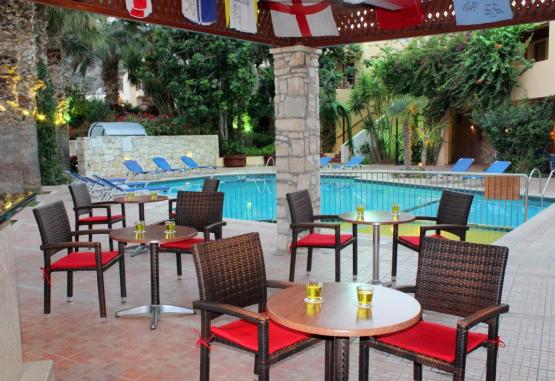 Latania Apartments  Heraklion Grecia