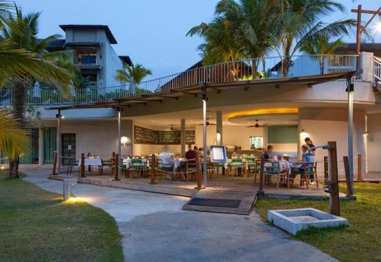 Mai Khao Lak Beach Resort  Phuket Regiunea Thailanda