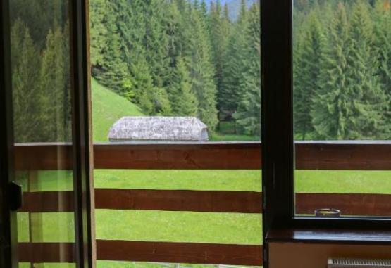 Mistral Resort  Moieciu Romania