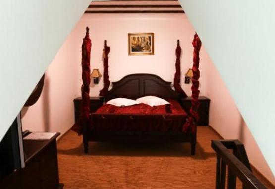 Mistral Resort  Moieciu Romania