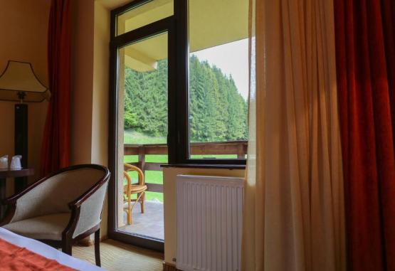 Mistral Resort  Moieciu Romania