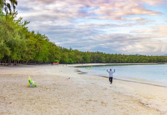 Mon Choisy Beach R  Regiunea Mauritius 