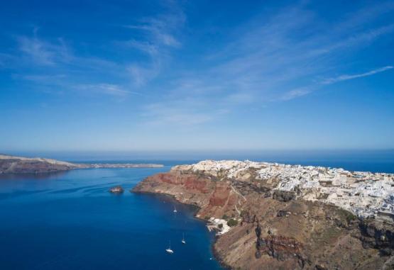 Mr and Mrs White Santorini  Insula Santorini Grecia